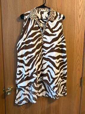 A- Symmetrical Chico’s Animal Print Tank Top/Tunic